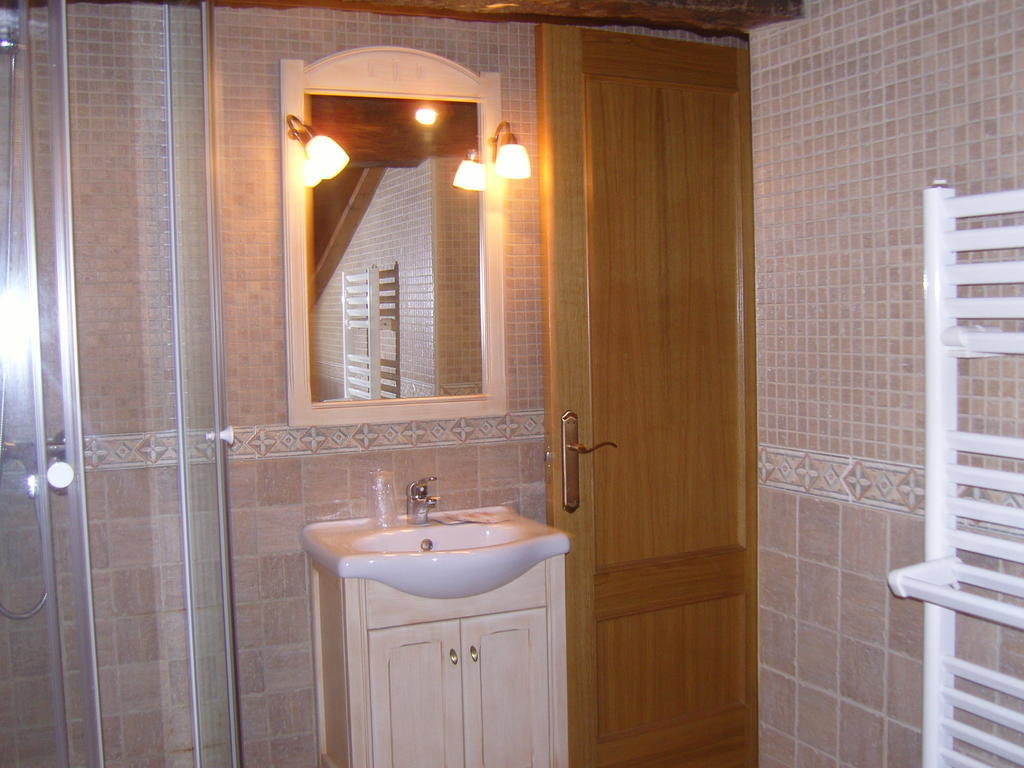 Hotel Casa Paulino Corrales De Buelna Pokój zdjęcie
